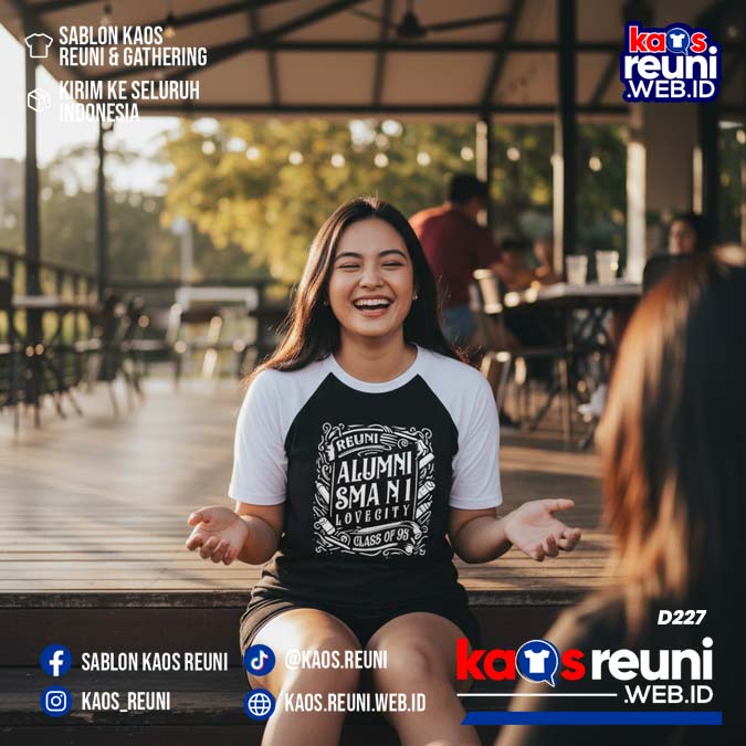 Desain Kaos Reuni 95 Hitam Putih (16)